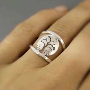 Plated tree of life ring
